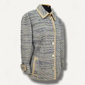 Casaco Dolce & Gabanna Tweed Azul com Detalhes Bege e Dourado.