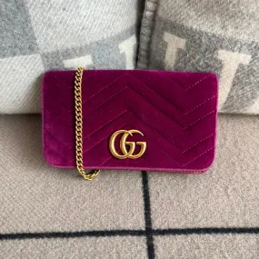 Clutch Gucci Marmont GG Velvet Roxa