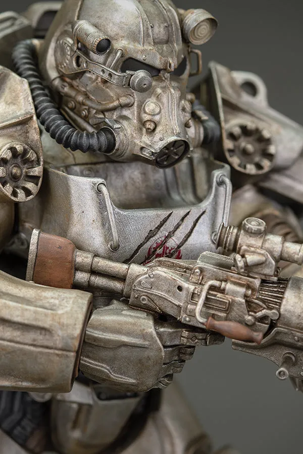 Fallout Maximus Figure - Dark Horse