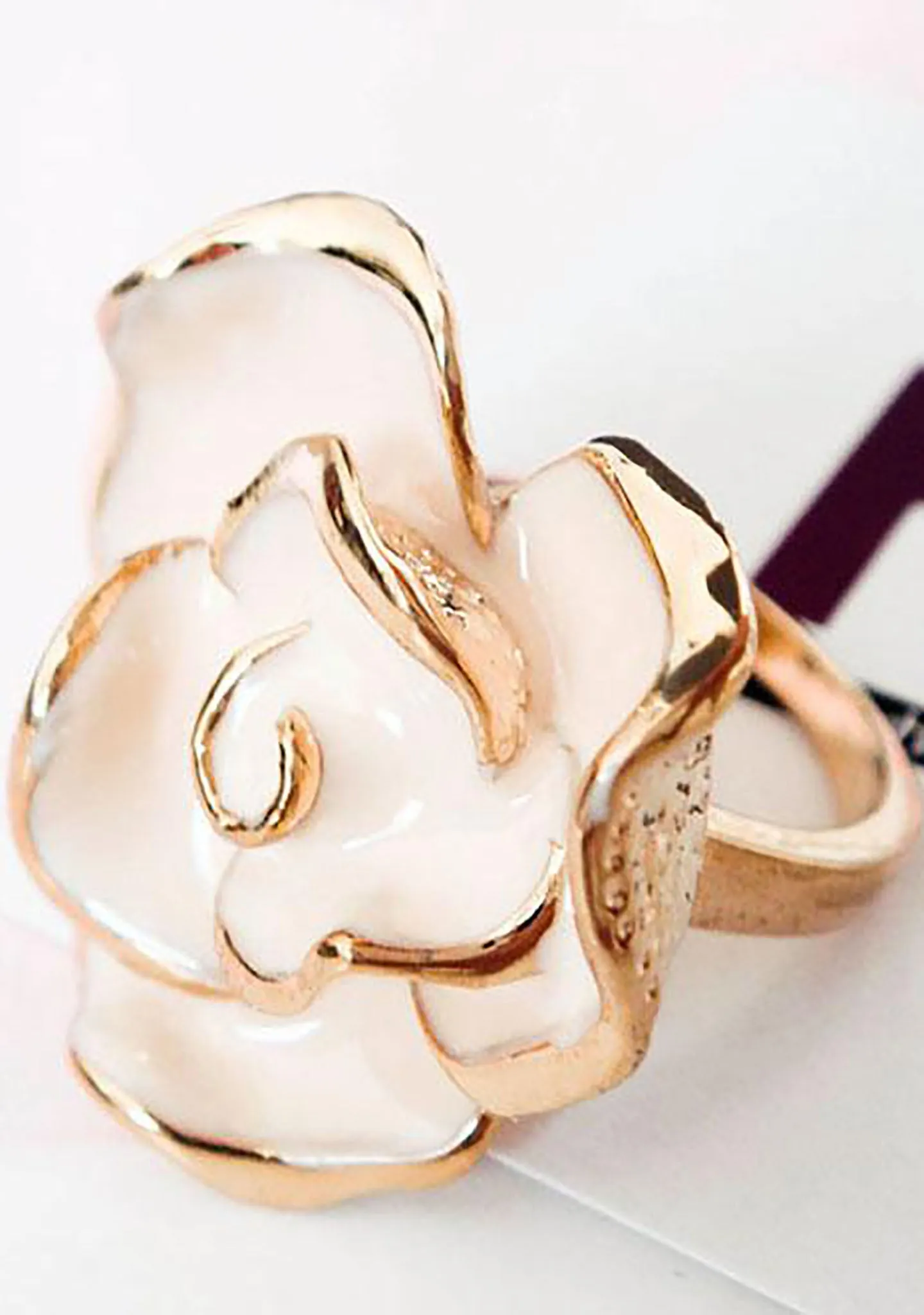 FASHÃ´ Rose Enamel Ring in Ivory