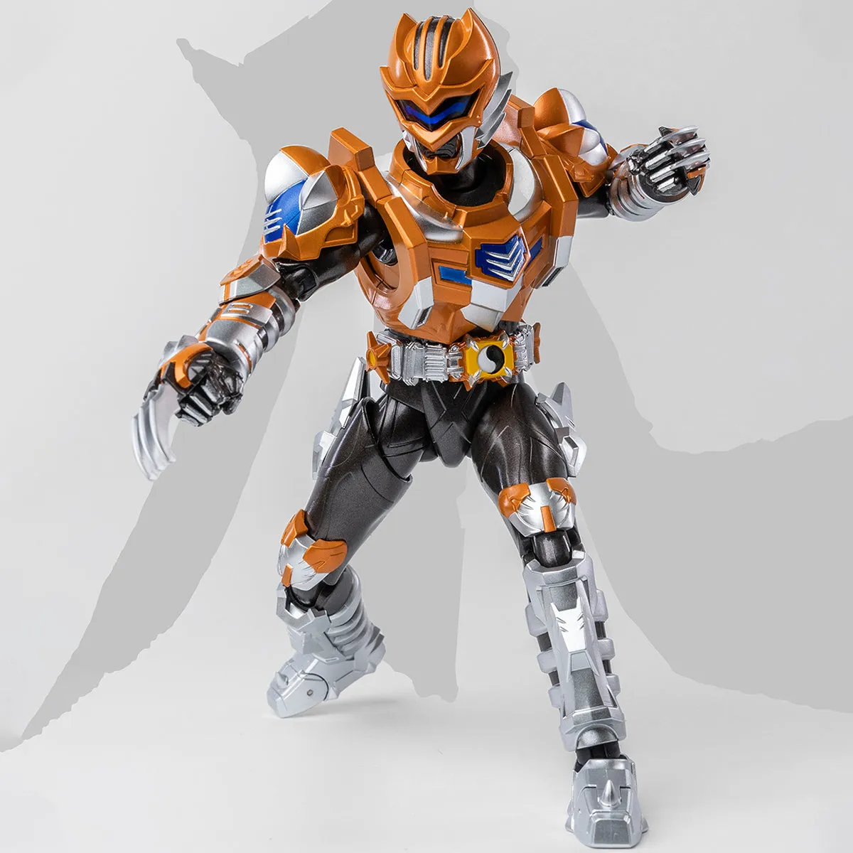 HiPlay Degenerator Industry Shape Cavino Series, Armor Hero: Tiger Armor, Action Figure Full Set