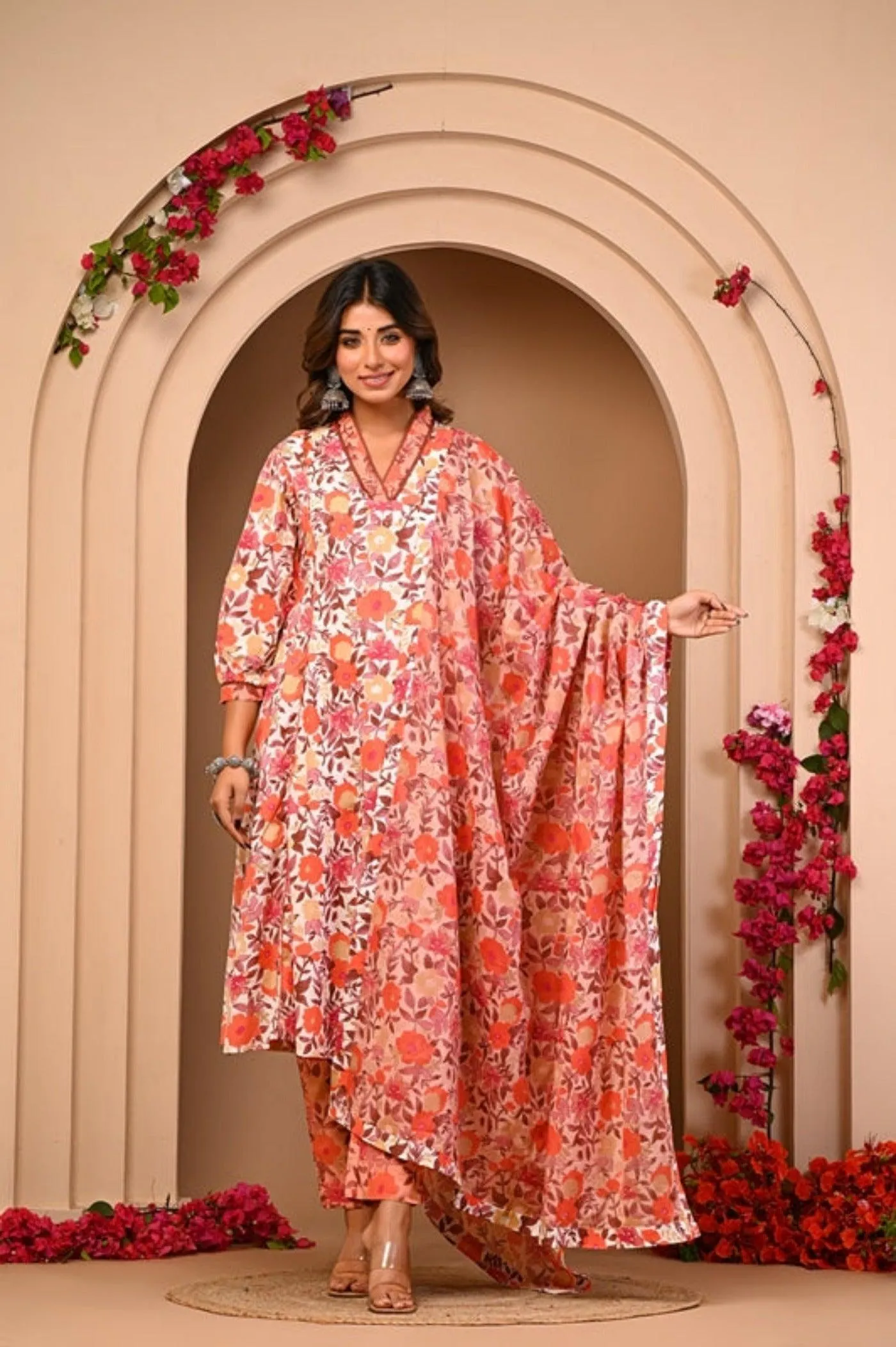 Letest Flower Print Kurti Pant with Dupatta Set