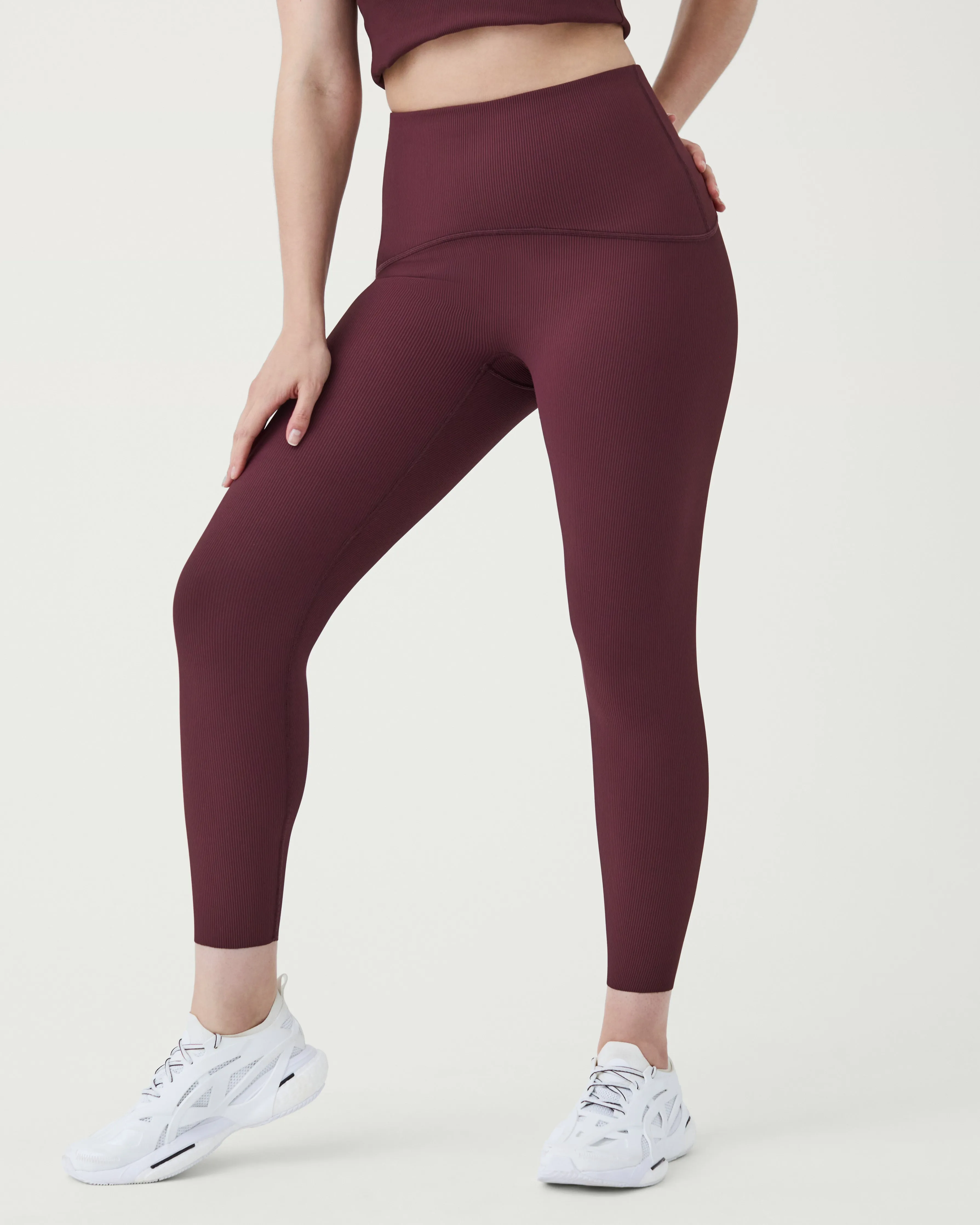 SPANXshape™ Booty Boost® Contour Rib 7/8 Leggings