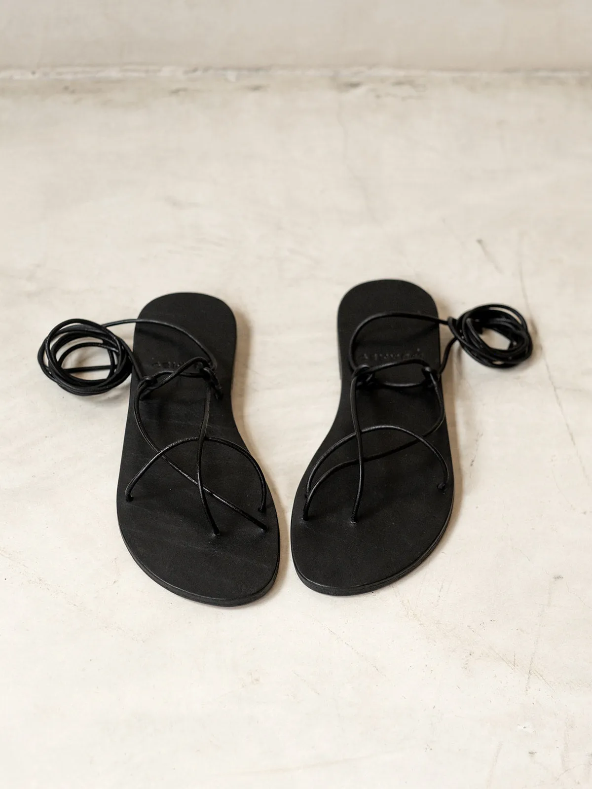 Thais Sandal