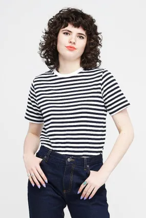 Women's Short Sleeve Stripe T Shirt - White/Navy